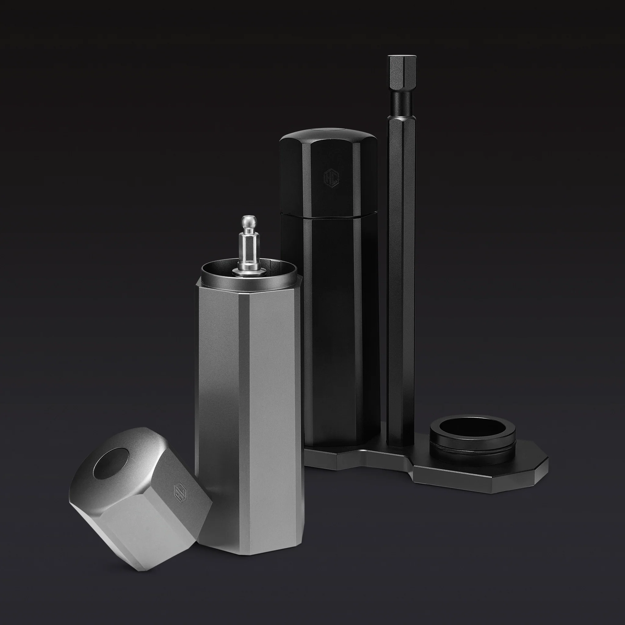 HexMill Tabletop Salt & Pepper Grinder Set - Image 2
